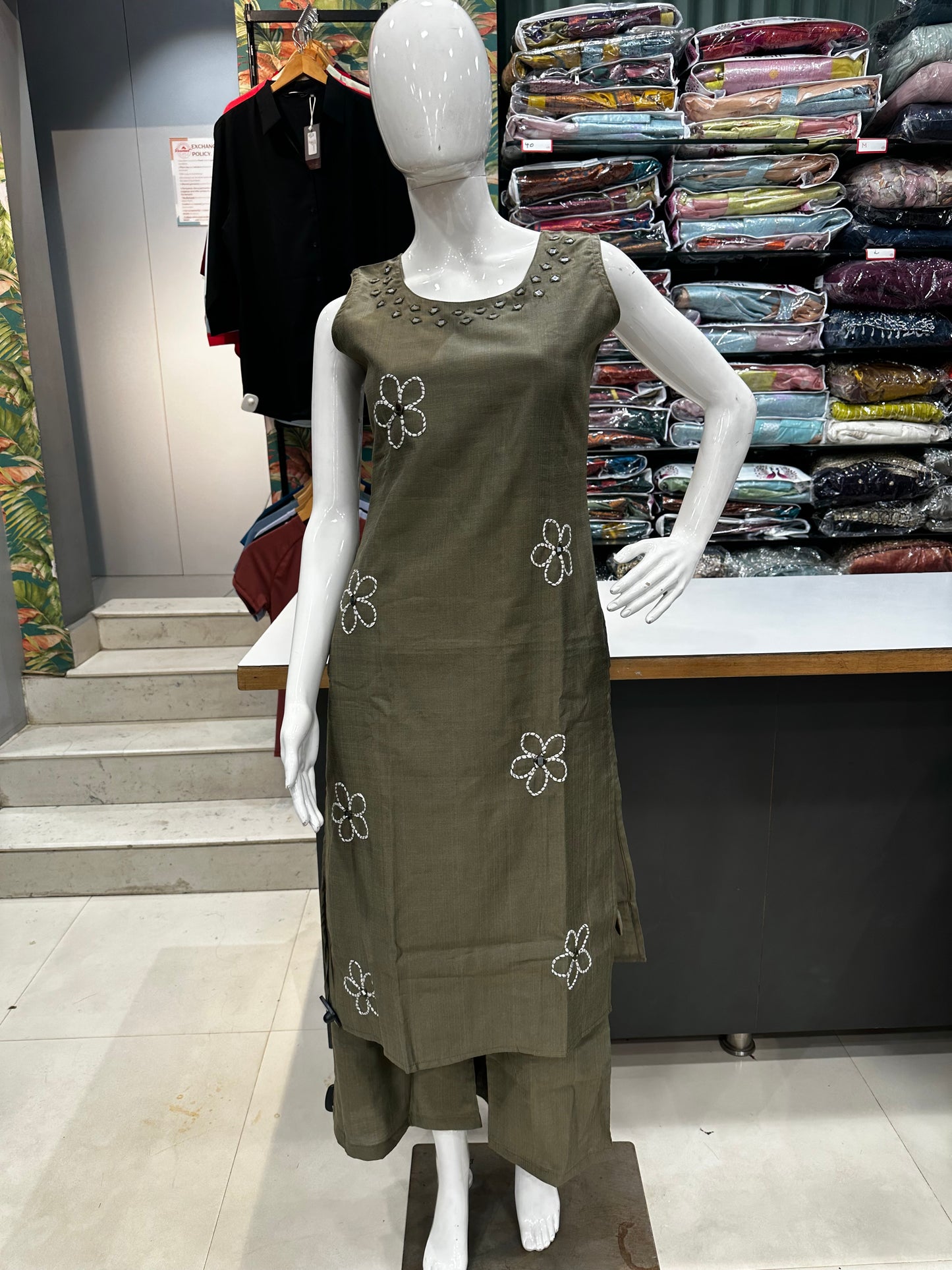 Sleeveless Co-ord set-Olive