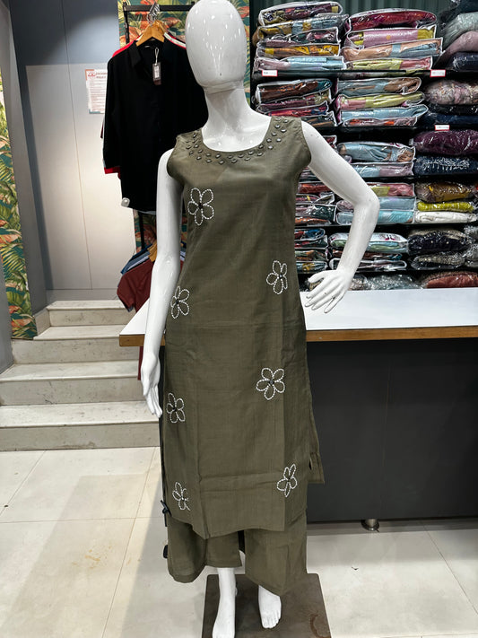 Sleeveless Co-ord set-Olive