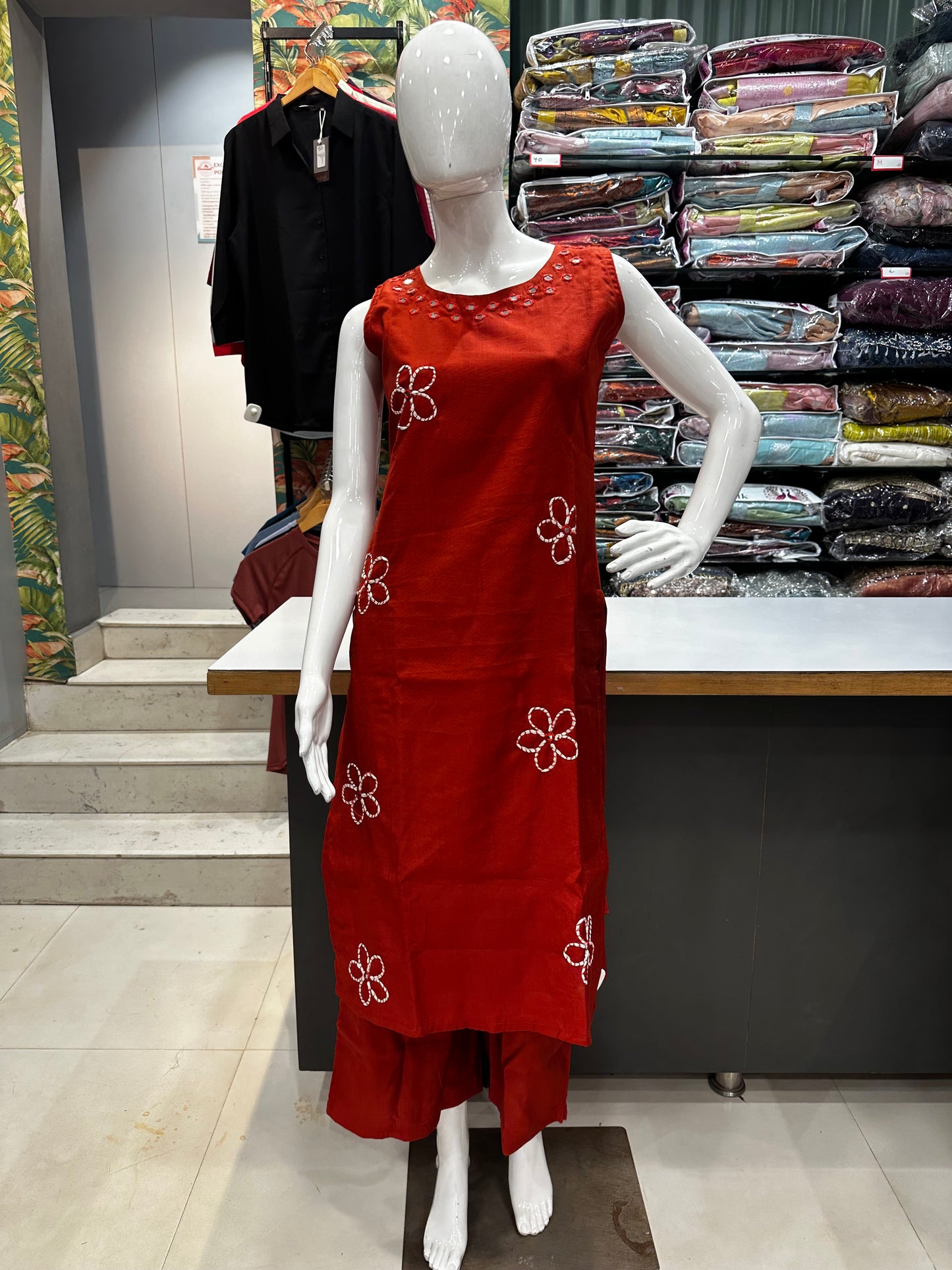 Sleevless Co-ord set-Rust